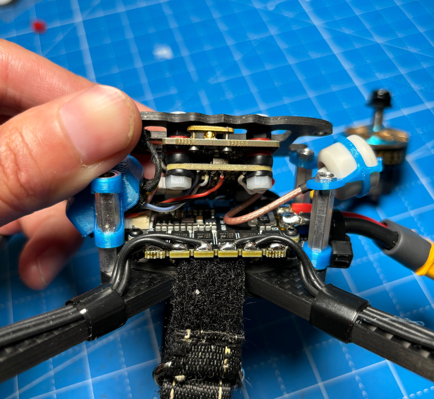 DinDrones OZR-5X - plates